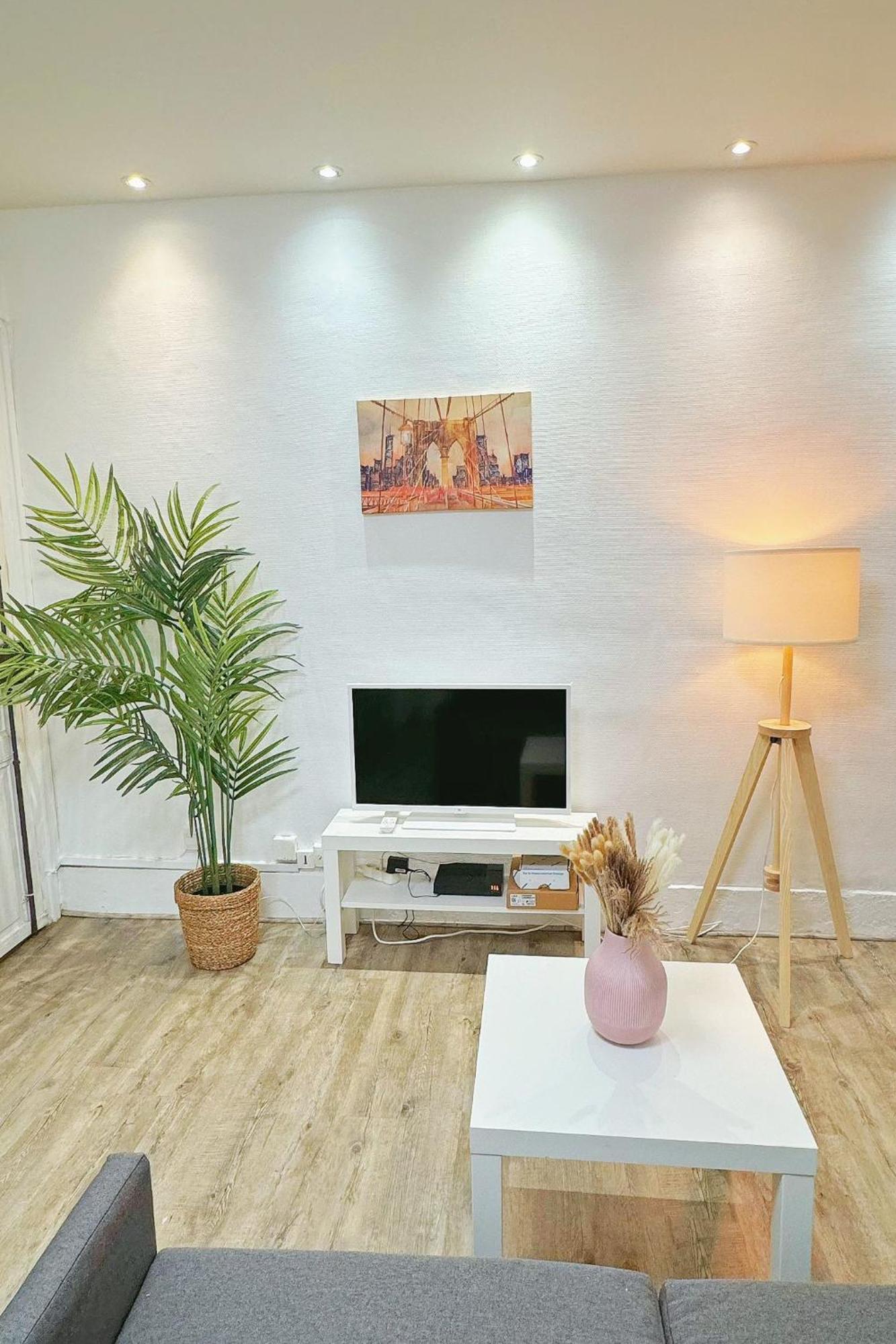 2 Minutes Metro Pasteur Paris 15Th Cosy Apartment Free Parking Экстерьер фото